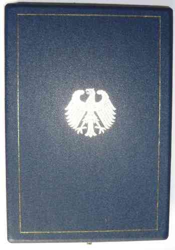 371-78 - Etui zum Großen Verdienstkreuz - Damenausführung