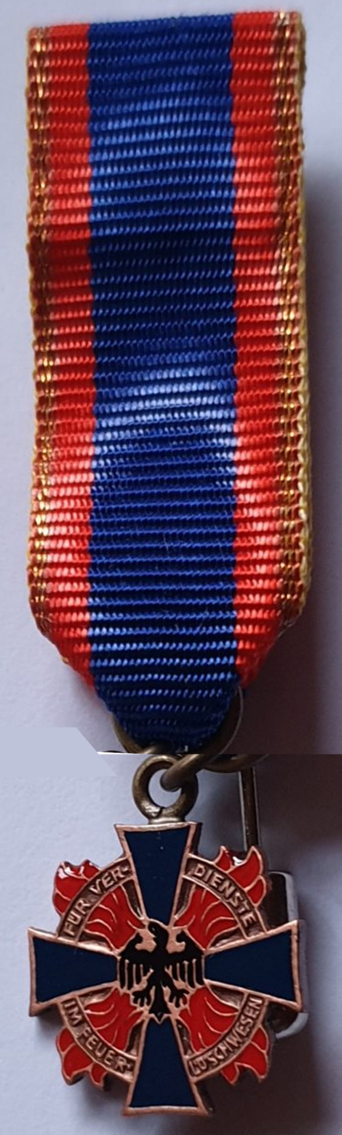 Deutsches Feuerwehr Ehrenkreuz, Bronze