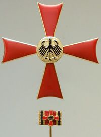 Steckkreuz zum Verdienstkreuz 1. Klasse der BR Deutschland - Original-Orden