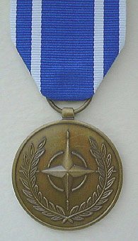 751-3 - Nato Medaille Mazedonien